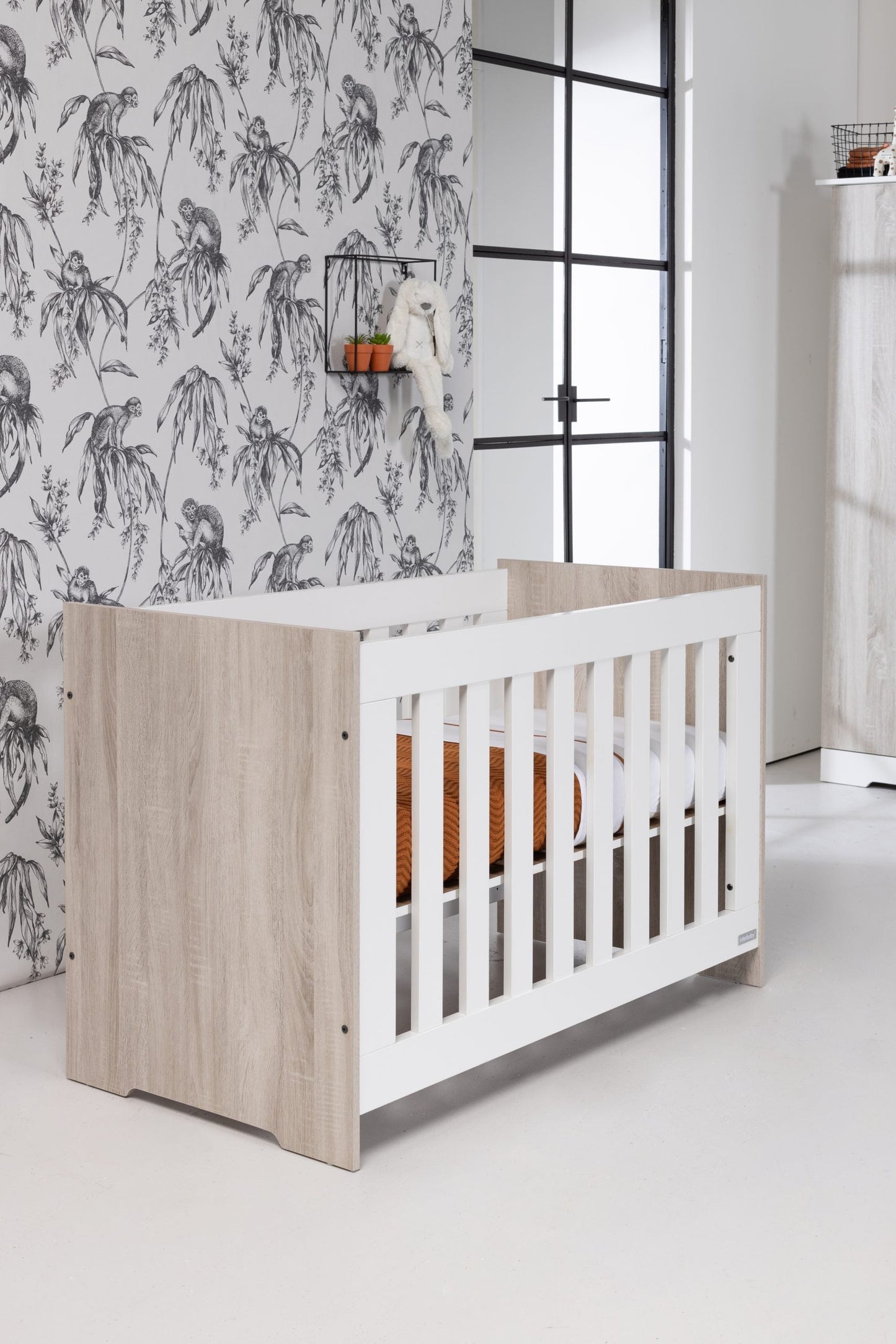 Babystyle Verona Cot Bed
