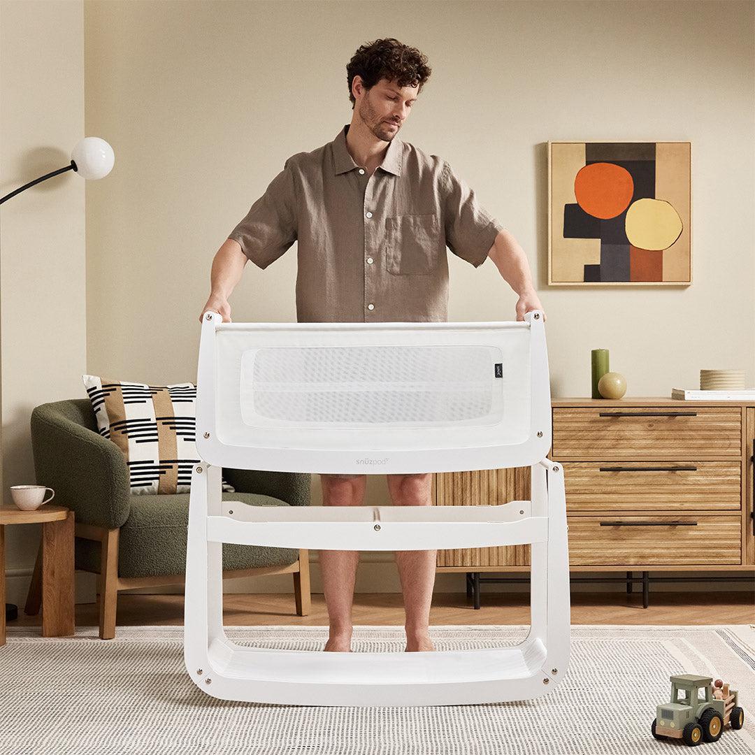 SnuzPod5 Bedside Crib - White